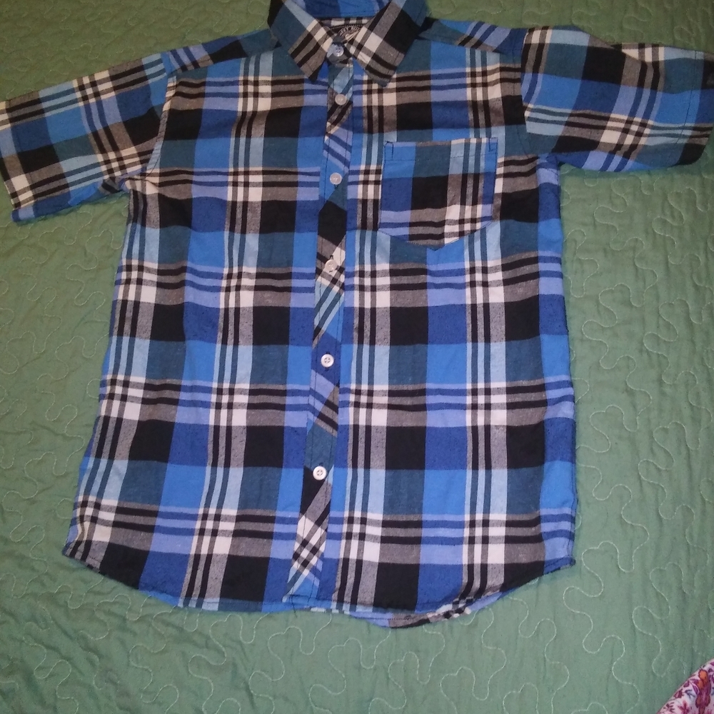 Boys button up tee shirt